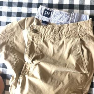 GAP khakis 34x30
